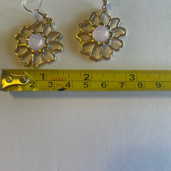 2 pairs of Hildie & Jo pierced earrings NWOT - Picture 2 of 3
